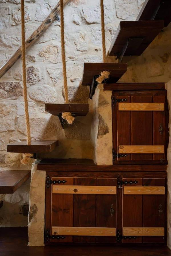 Chalet Dioni Stone House *